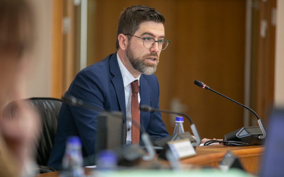 La Xunta alerta de las consecuencias para pymes y autónomos de las políticas laborales diseñadas por el Gobierno central fuera de la negociación colectiva