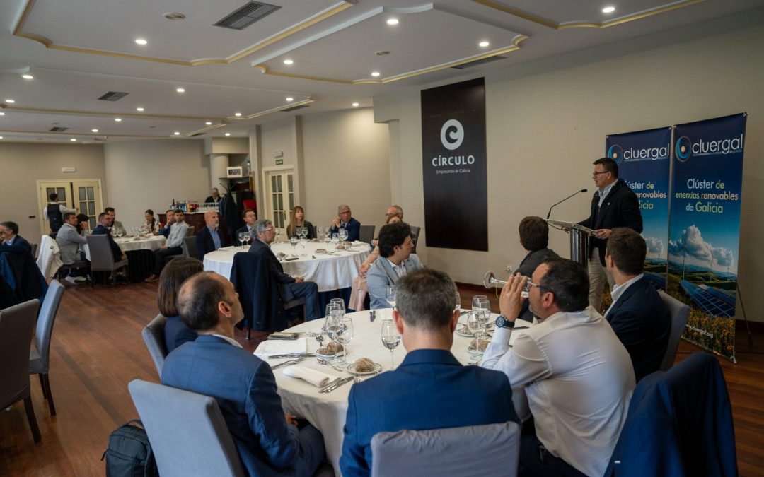 La Xunta destaca la colaboración con Cluergal para impulsar la formación especializada y captar talento exterior en las ferias de empleo de la Argentina y Uruguay