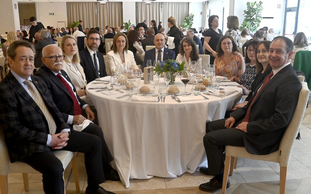 A Xunta salienta o compromiso de Colexio de Enxeñeiros Técnicos Industriais de Vigo a prol do emprego cualificado e da excelencia profesional