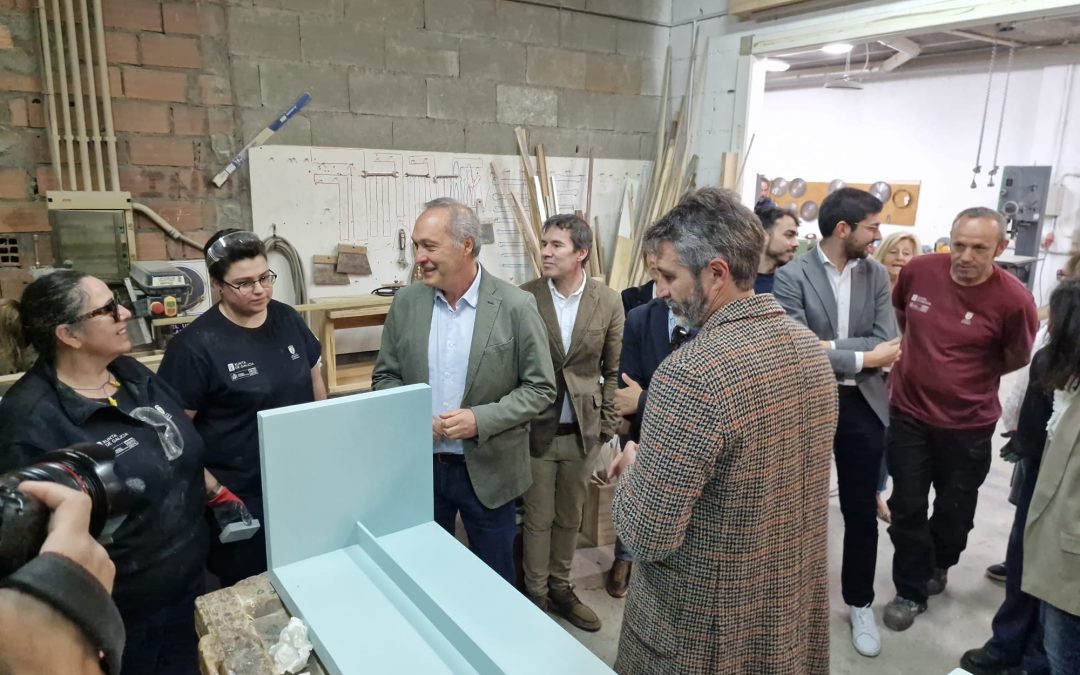La Xunta invierte más de 410.000 euros en el Obradoiro Dual de Empleo de Vilagarcía de Arousaa