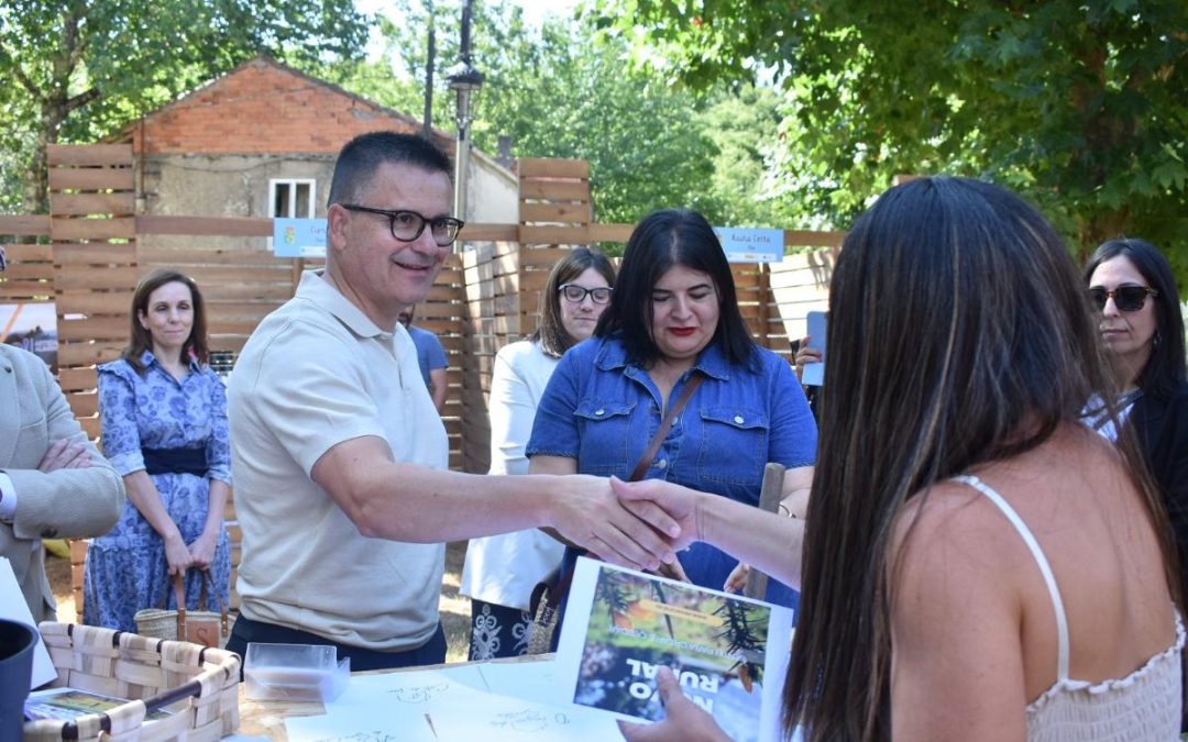 La Xunta destaca en Boborás el papel de la Red Eusumo para impulsar el emprendimiento y potenciar la economía social en el rural