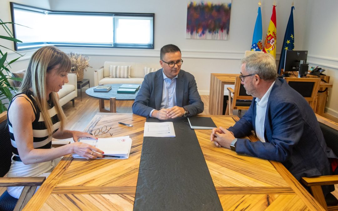 La Xunta y el ayuntamiento de Ames impulsan la colaboración para mejorar la empleabilidad del municipio y reforzar la formación en sectores estratégicos