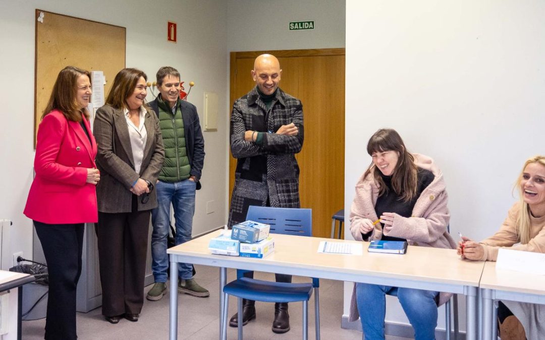 A Xunta destinará 10,5 M€ a novos cursos AFD para formar a preto de 4.700 persoas desempregadas na área de Vigo