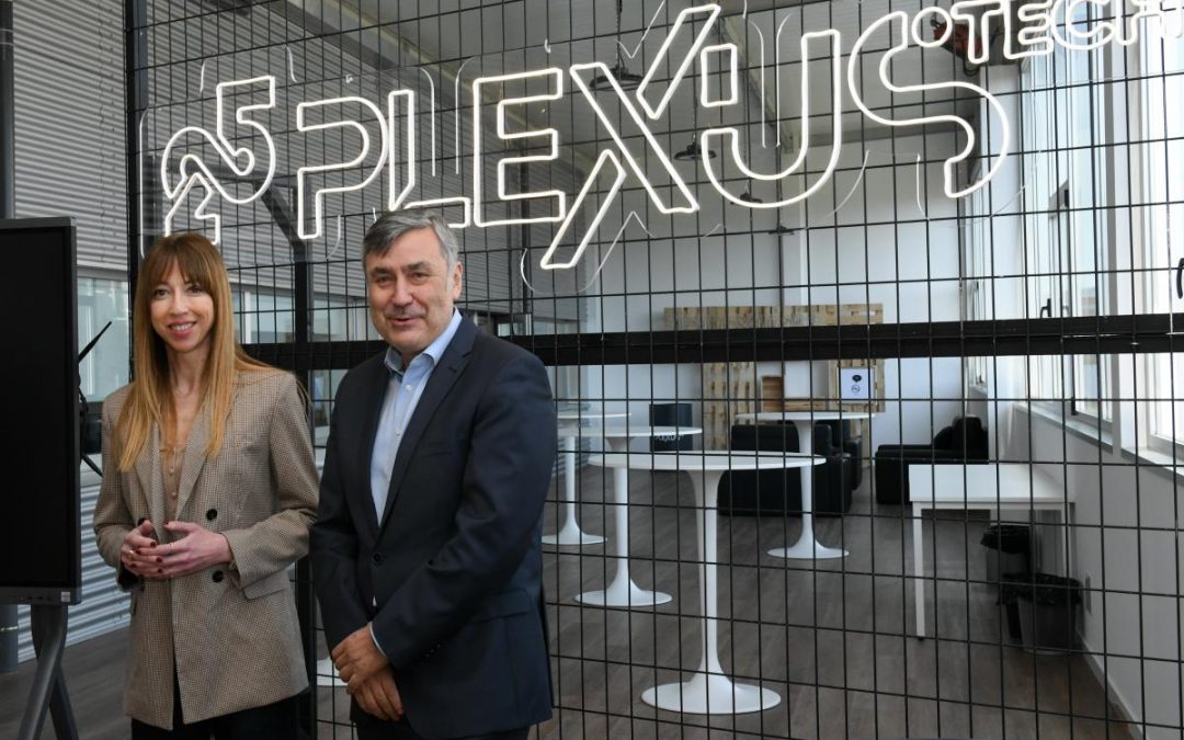 A Xunta analiza coa tecnolóxica Plexus as necesidades do sector TI en materia de formación e captación de talento