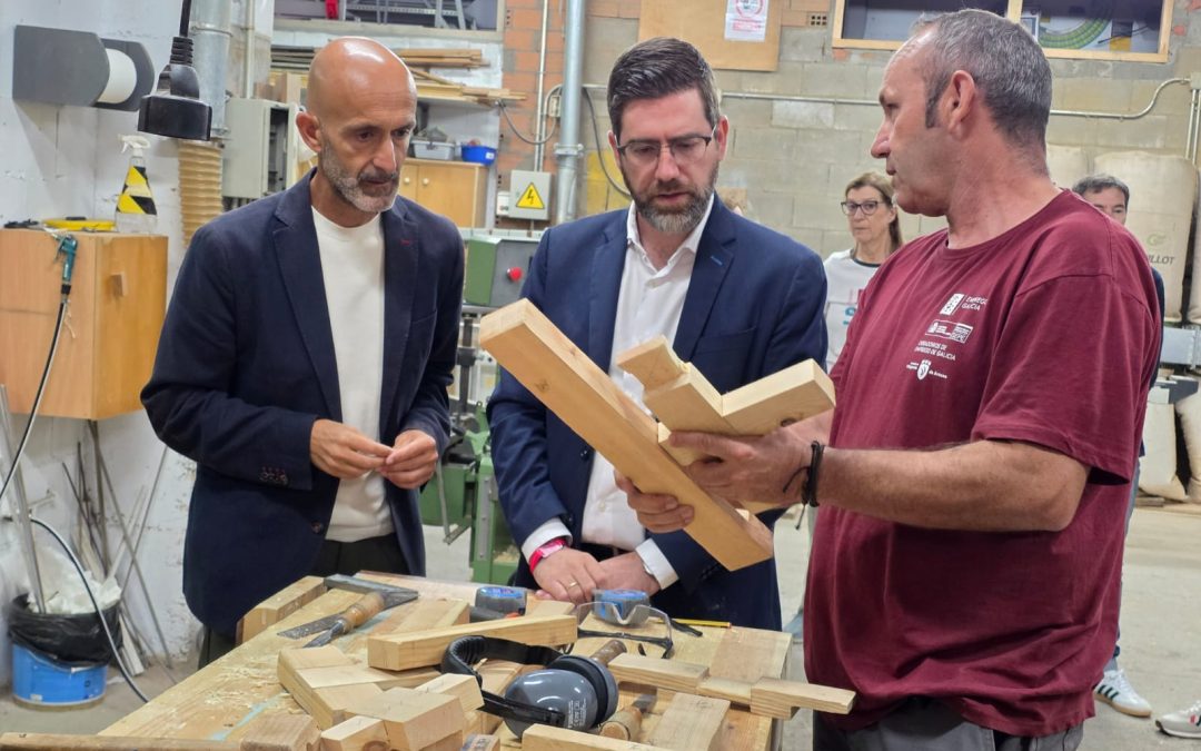 A Xunta pon en valor o obradoiro dual de emprego FORME 2026 en Vilagarcía de Arousa